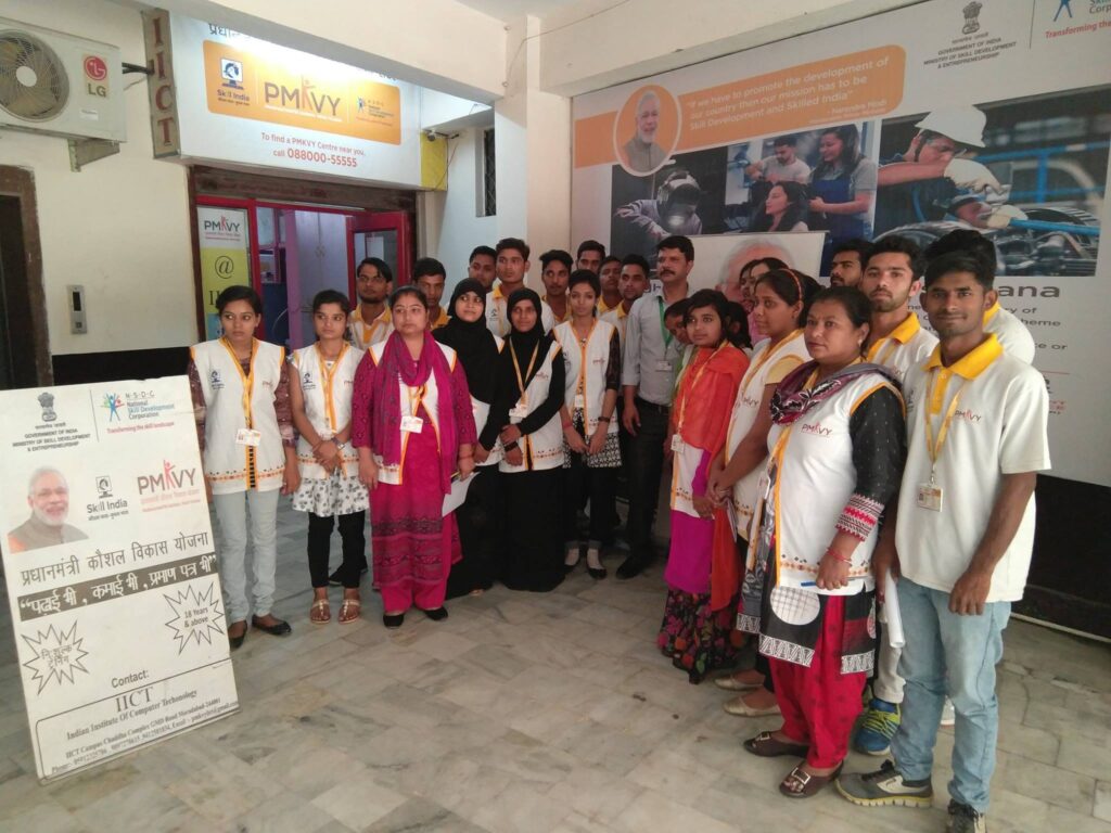 52935495_2182605495119731_7871845274476347392_n